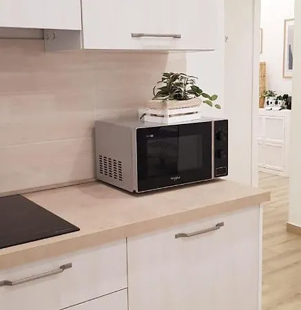 Blanc - Monolocali Indipendenti Con Cucina E Bagno Privato - Check-in E Check-out Con Codice In Autonomia H24 - Terrazza In Comune Necessario Avere Wathsapp O App Di Messaggistica Istantanea Per Foto E Video