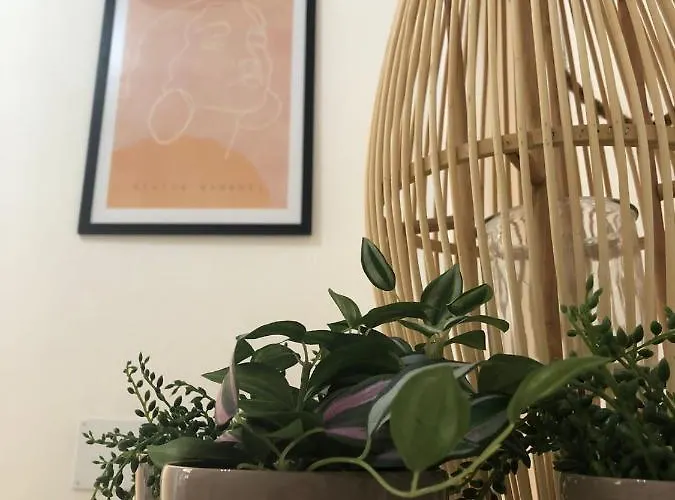 Blanc - Monolocali Indipendenti Con Cucina E Bagno Privato - Check-in E Check-out Con Codice In Autonomia H24 - Terrazza In Comune Necessario Avere Wathsapp O App Di Messaggistica Istantanea Per Foto E Video