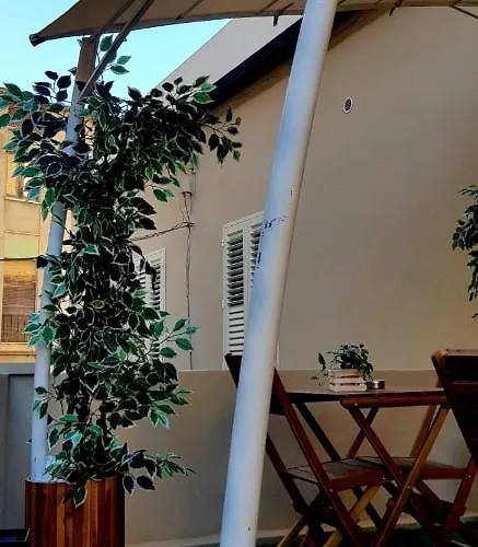 Blanc - Monolocali Indipendenti Con Cucina E Bagno Privato - Check-in E Check-out Con Codice In Autonomia H24 - Terrazza In Comune Necessario Avere Wathsapp O App Di Messaggistica Istantanea Per Foto E Video Daire Guspini