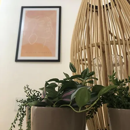 Blanc - Monolocali Indipendenti Con Cucina E Bagno Privato - Check-in E Check-out Con Codice In Autonomia H24 - Terrazza In Comune Necessario Avere Wathsapp O App Di Messaggistica Istantanea Per Foto E Video