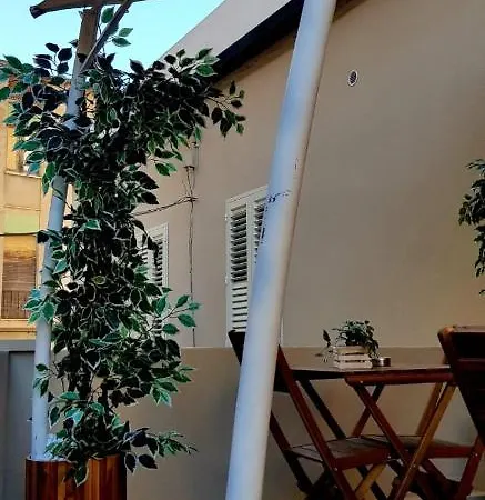Blanc - Monolocali Indipendenti Con Cucina E Bagno Privato - Check-in E Check-out Con Codice In Autonomia H24 - Terrazza In Comune Necessario Avere Wathsapp O App Di Messaggistica Istantanea Per Foto E Video Apartamento Guspini