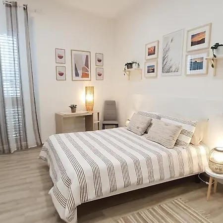 Apartamento Blanc - Monolocali Indipendenti Con Cucina E Bagno Privato - Check-in E Check-out Con Codice In Autonomia H24 - Terrazza In Comune Necessario Avere Wathsapp O App Di Messaggistica Istantanea Per Foto E Video *