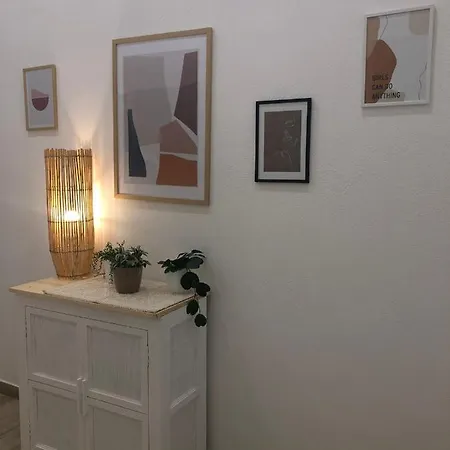 Blanc - Monolocali Indipendenti Con Cucina E Bagno Privato - Check-in E Check-out Con Codice In Autonomia H24 - Terrazza In Comune Necessario Avere Wathsapp O App Di Messaggistica Istantanea Per Foto E Video Apartamento *