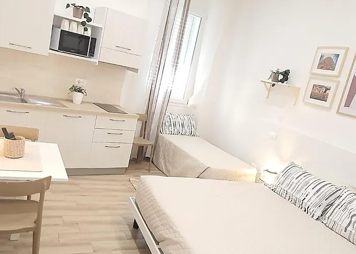 Blanc - Monolocali Indipendenti Con Cucina E Bagno Privato - Check-in E Check-out Con Codice In Autonomia H24 - Terrazza In Comune Necessario Avere Wathsapp O App Di Messaggistica Istantanea Per Foto E Video Apartman Guspini